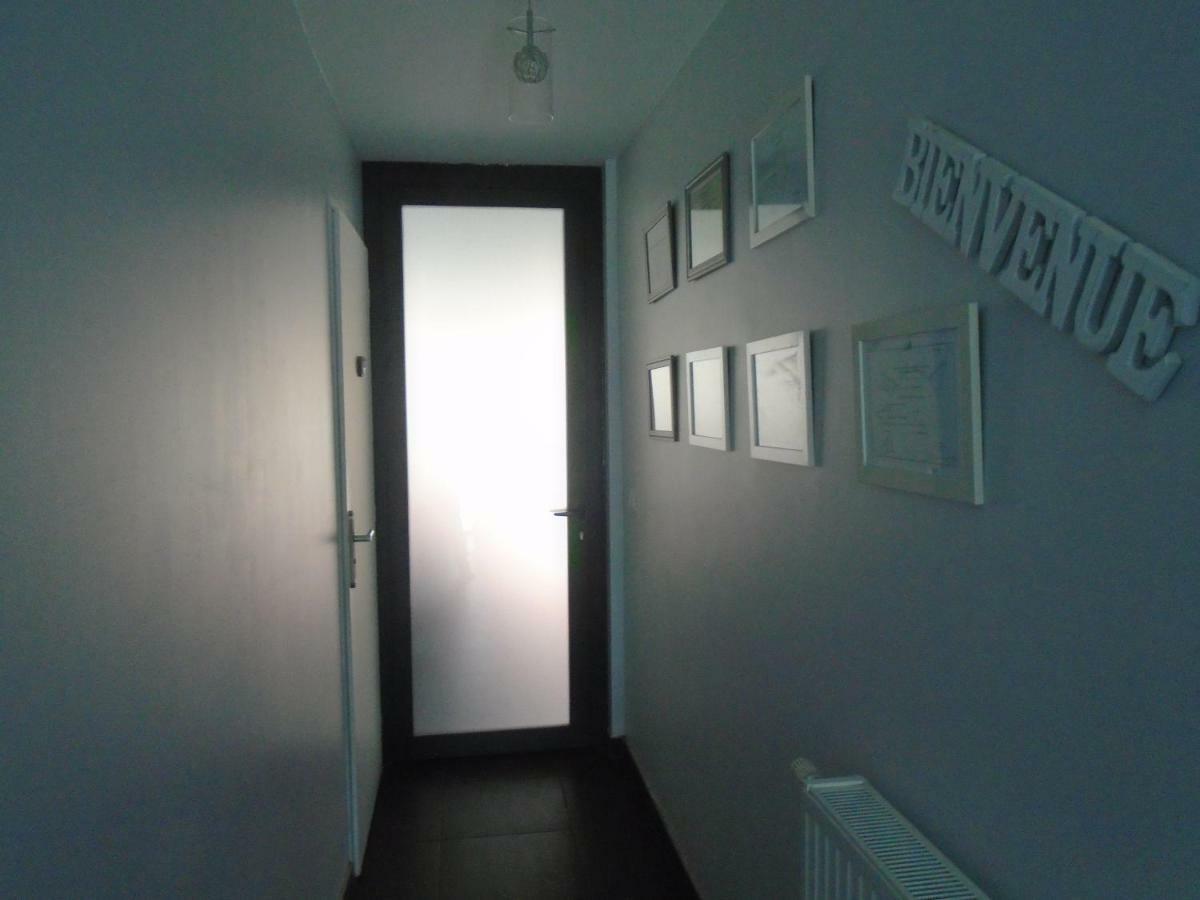 Les Tresors De Lizzie Hotel Coutras Kültér fotó